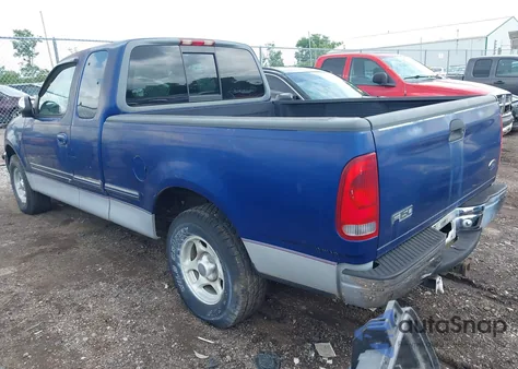 1998 Ford F-150 Lariat/Standard/Xl/Xlt from USA, damaged, VIN 1FTDX1762WNA09775